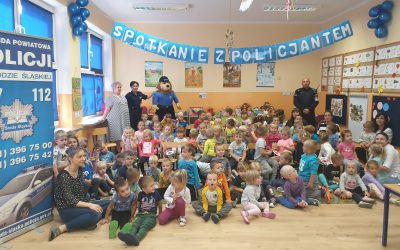 Policjanci z wizytą w Publicznym Przedszkolu w Malczycach